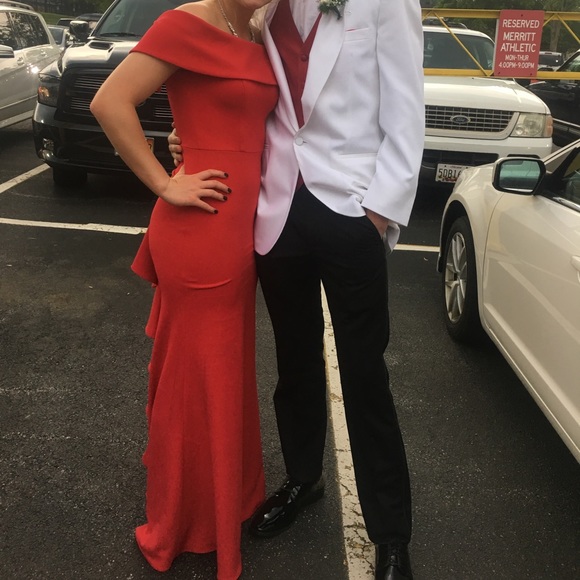 size 6 stretchy off the shoulder prom dress - Picture 1 of 3